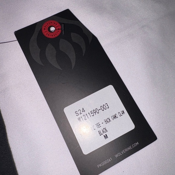 Wolverine NWT Men’s Size M Black Camo Claw Casual Graphic Short Sleeve Tee Shirt - Picture 6 of 6